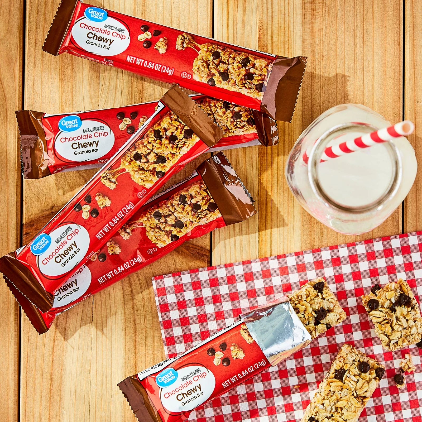 Pack of 2 Great Value Chocolate Chip Chewy Granola Bars, 0.84 oz Paper Box, 48 CT